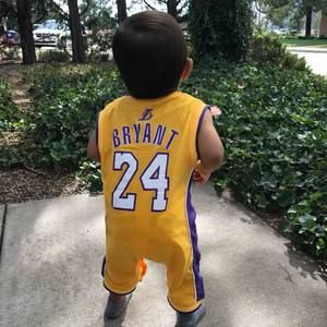 Meet your Posher, Raymond